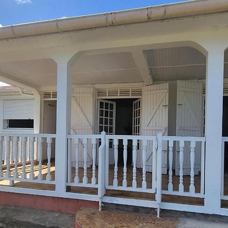 Villa Majorelia Vieux-Habitants Exterior photo
