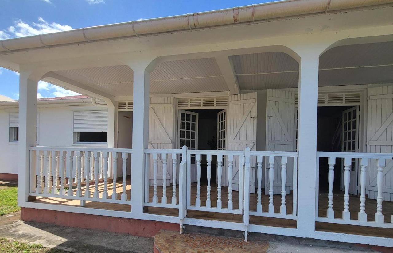 Villa Majorelia Vieux-Habitants Exterior photo